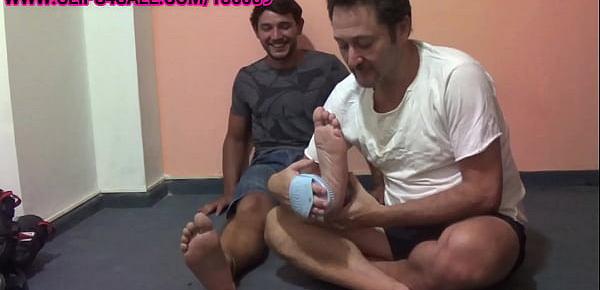  Sporty Hernan Tickled